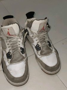 Worn Jordan 4s - Flight Nostalgia