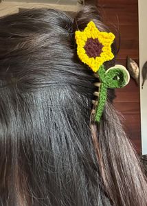 combo of sunflower and pink Rose Crochet Hair Clip