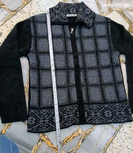 300 ITEMS AT DISCOUNT