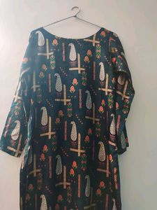 Women&#39;s Forest Green Long Printed Straight Kurta