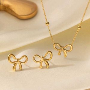 Anti Tarnish Gold Bow Jewelry Set