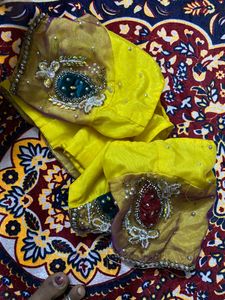 Heavy Saree With Blouse
