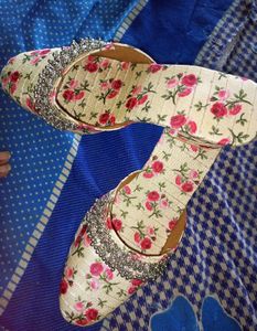 Jaipuri Jutti Special Shop