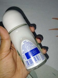 NIVEA WHITENING SENSITIVE ROLL ON Deodorant RolOn