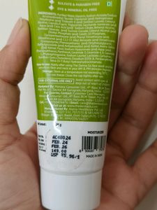 Combo Of 2 The Derma Co Products