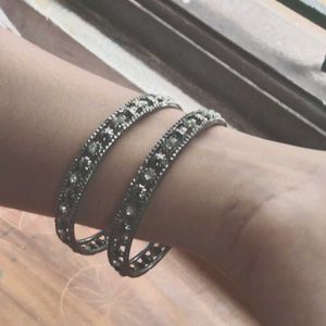 Black Thin Bangles (Set of 2)