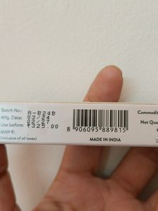 Myglamm Blue Liquid Eyeliner