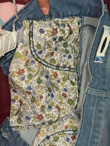 Low rise light Wash Denim Jeans