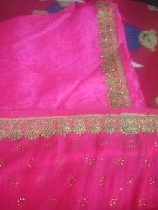 saree dark pink