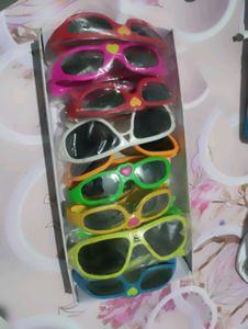 11 Glasses for kids.