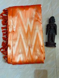 Ikkat Design Rich Look Saree With Stitched Blouse