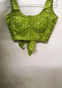 Lime Green Saree With Stitch Blouse