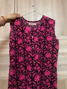 Floral Print Sleeveless Dress