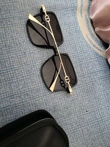 Stylish Square Sunglasses