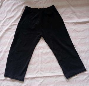 Russell Active Black &amp; White Capri Leggings