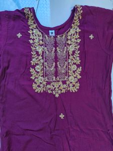 Daily Wear Beautiful Kurti Set
