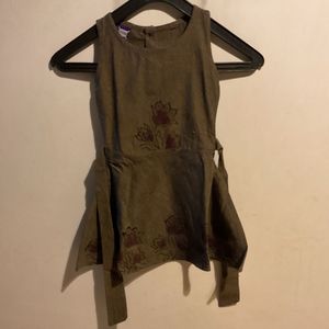 Vintage Floral Tie-Waist Dress