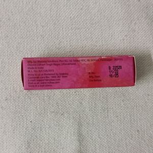 Nykaa So Matte! Mini Lipstick - 11 Naughty Nude |
