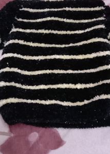 Beutiful Black Suveter🧥