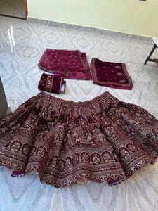 heavy Rajwadi Work bridal Lahnga