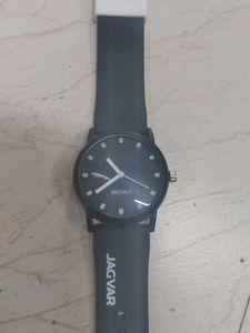 Jagvar Watch