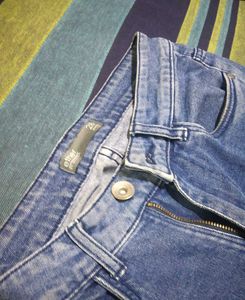 Men Skinny Fit Blue Jeans 28 Inches