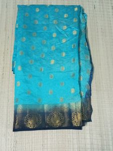 Saree Without Blouse