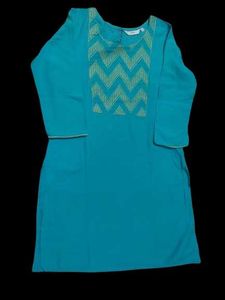 Elegant Blue Embroidered Kurta