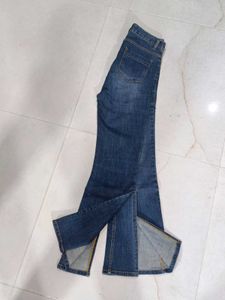 STYLISH BOOTCUT GIRL
