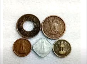 One Pice Coin set  .Will get mix years as per avai