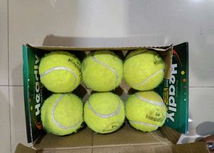 Silver's Headly Heavy Cricket Tennis Ball