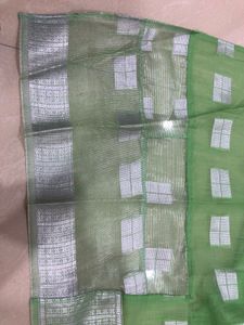 Pista Green Saree with Blouse 6 Meter