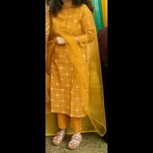 Yellow Kurta Set & Dupatta