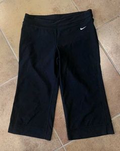 Nike Black Capri Leggings