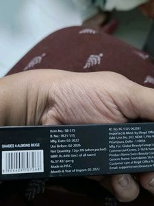 Swiss Beauty Cover &amp; Blend Foundation Stick