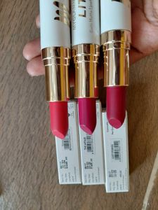 MyGlamm Lipstick
