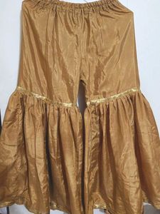 Elegant Kurta Set Sarara