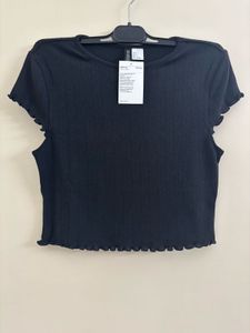 H&amp;M OVERLOCK-DETAIL POINTELLE TOP