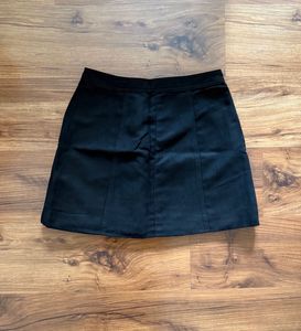 Buttoned Down Skirt🖤✨
