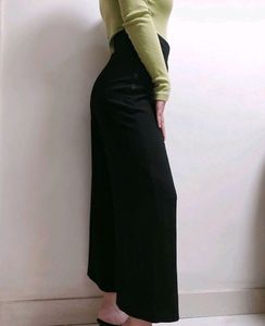 Black Colour Its Fit 28 ,30 And Side Zip