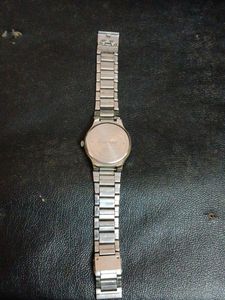 Analog Watch Like New Good Condition