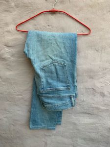 Uniqlo orignal Light Wash Denim Jeans