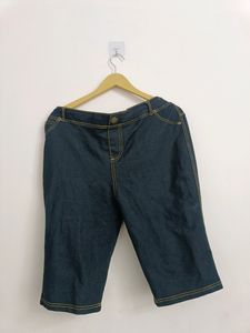 Plus Size 3/4 Shorts