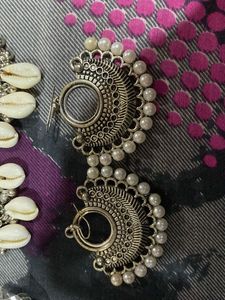 Earingss Oxidised