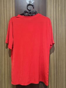 Red Queen Graphic Tee