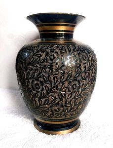 Vintage Floral Etched Vase