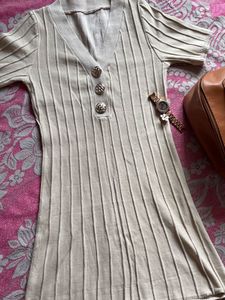 Elegant Ribbed Knit Dress