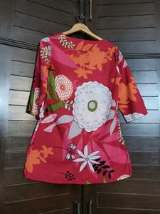 Women Red Cotton Floral Printed Kurta