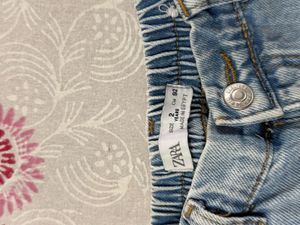 Light Wash Denim Jeans