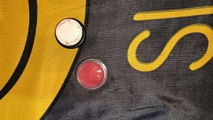 Foxtail Lip Plumping Mask